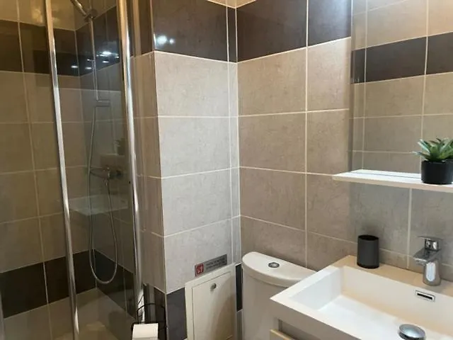 Studio Disney * エスブリー